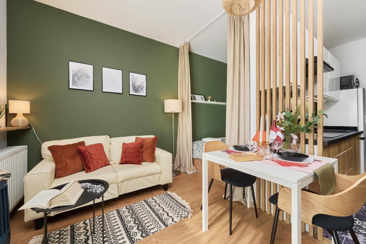 City Panorama Studio Apartments Jaworska 4 By Noclegi Renters Wrocław Exterior foto